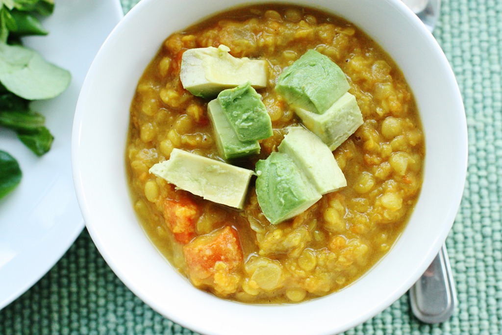 Easy Curried Yellow Lentils with Avocado “Croutons” | The Full Helping