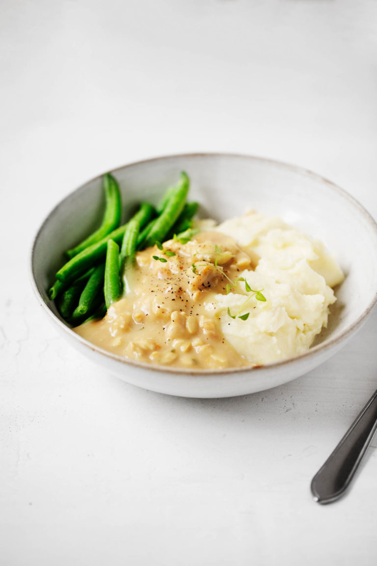 Mashed Potato Bowls with Vegan Gravy | The Full Helping